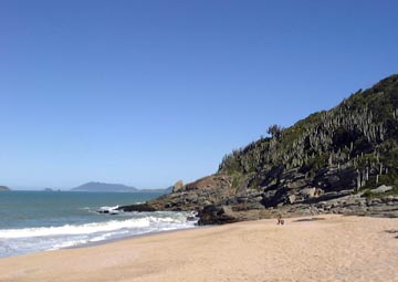 Buzios-Jun-2005-05-hotelbeach