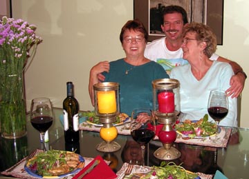 10-23-05-momparty-20