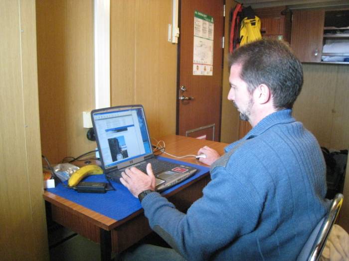 ron-antartica-2008-02-04