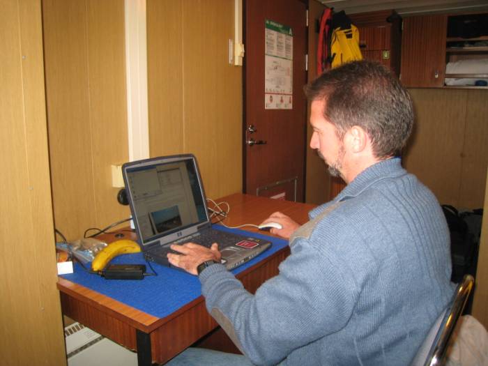 ron-antartica-2008-04-05