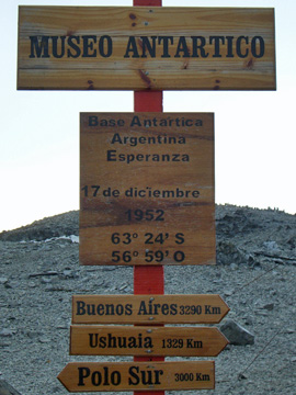 2008-Dec-EsperanzaStation-Pete-13