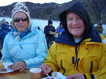 2008-Dec-SouthGeorgia-GrytvikenWhalingStation-Pete-34