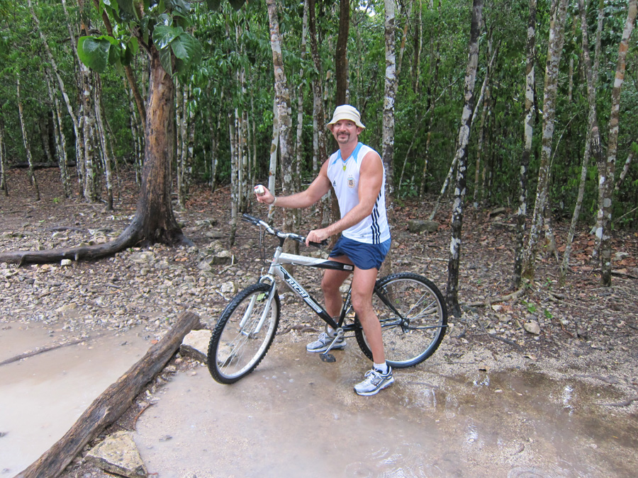 Cancun-2010-Coba-04