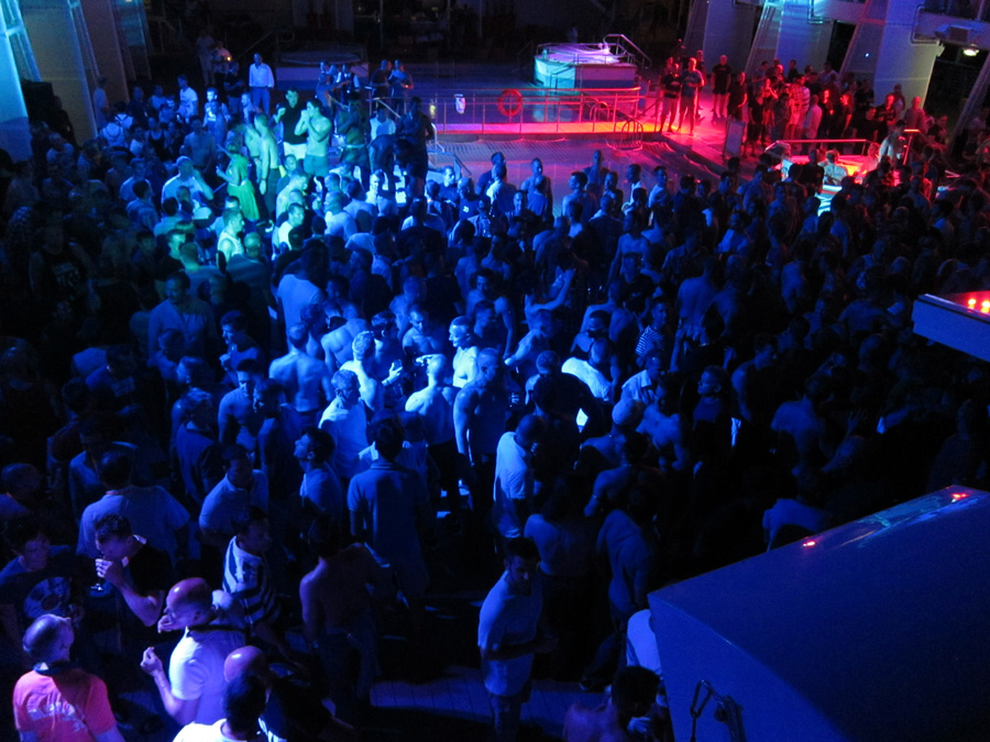 Cruise-2011-chptr02-03