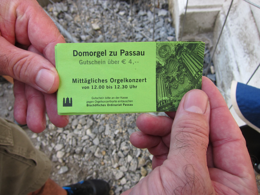 Amsterdam-Budapest-2013-chptr09-09