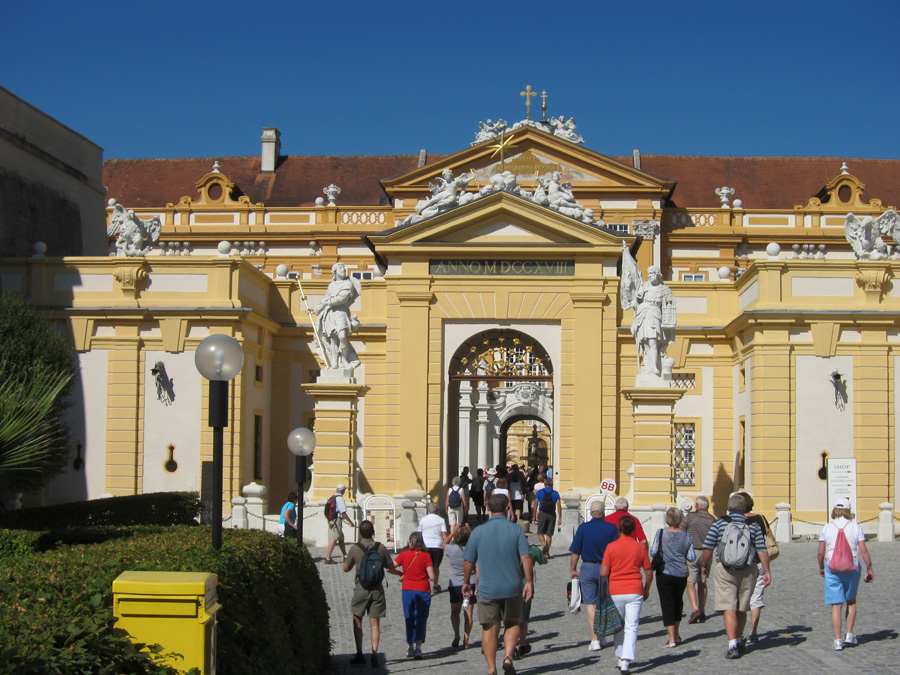 Amsterdam-Budapest-2013-chptr10-03