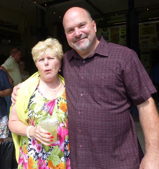 Moms-90thBday-June-2018-035