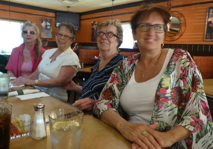 Moms-90thBday-June-2018-092