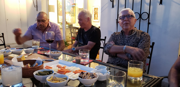 Pete-Ron-Xmas-Dinner-2018 (1)