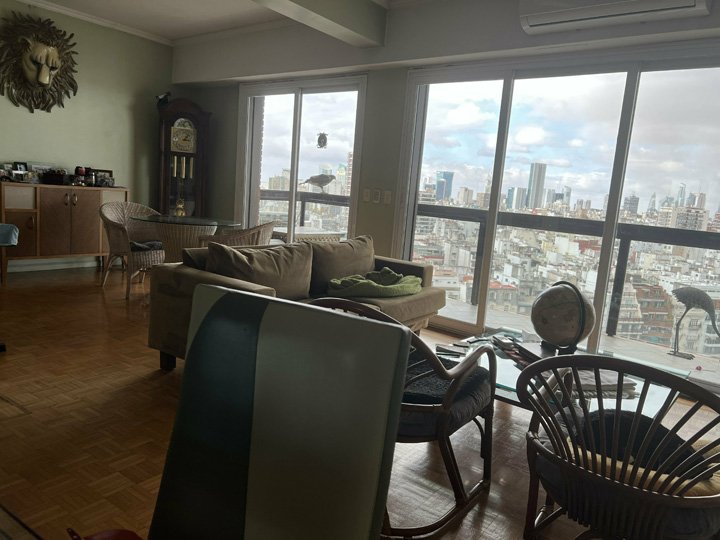 2022-07-07 Huge Falcon 002