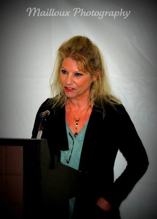 262698_195868017132601_2159117_n